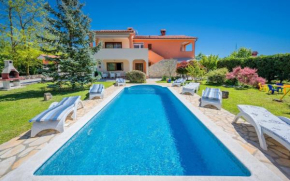 Ferienhaus mit Privatpool für 8 Personen ca 240 qm in Vrecari, Istrien Ostküste von Istrien
